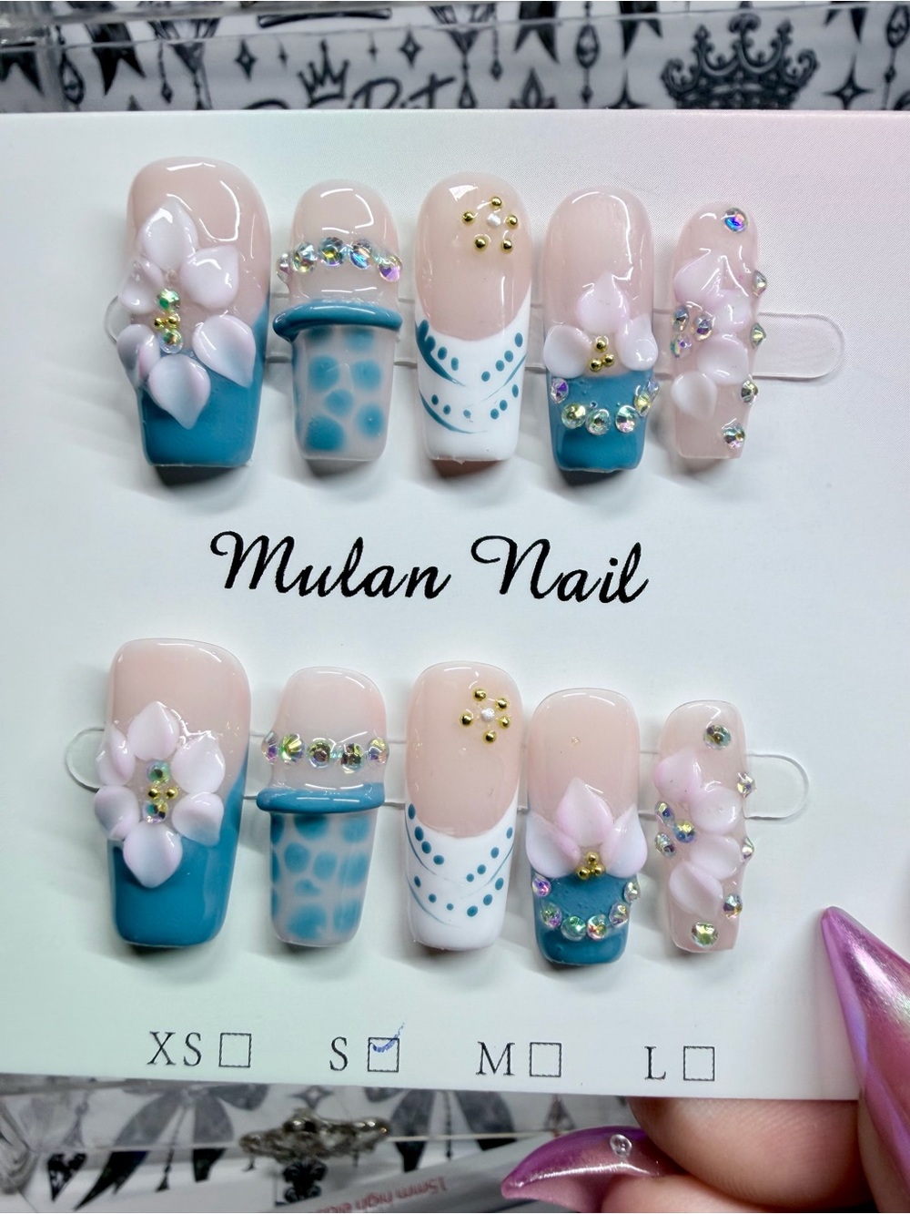 Blue Floral Press-On Nail Set - Size S